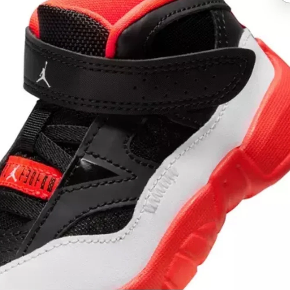 Jordan Jumpman Two Trey 